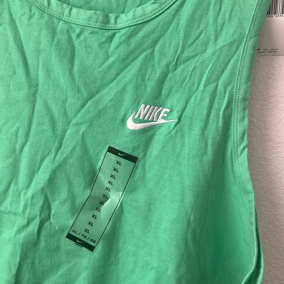 Mens Green Nike Tank - XL - Picture 2 of 6